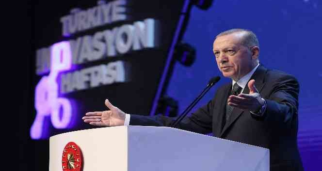 Cumhurbaşkanı Erdoğan’dan Kılıçdaroğlu’na ’TOGG’ tepkisi: "Hamburger burada çok ama TOGG yok"