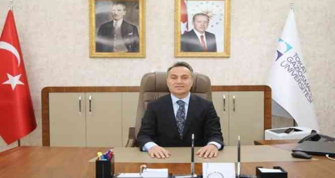 Rektör Yılmaz, görevine başladı