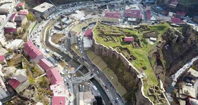 Bitlis’te tarihi köprülerin restorasyonu tamamlandı