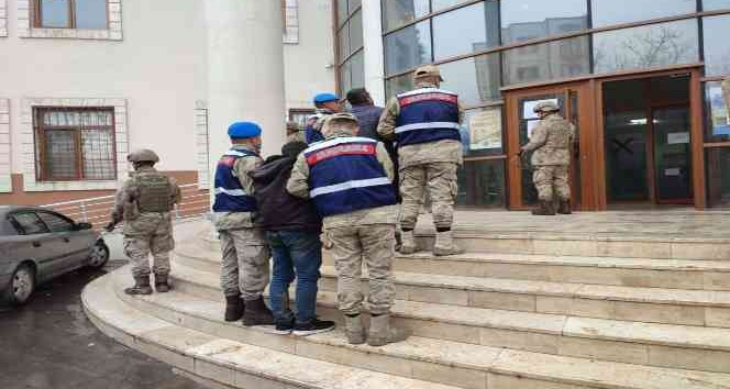 Mardin’de kasten öldürme suçundan aranan 2 hükümlü yakalandı