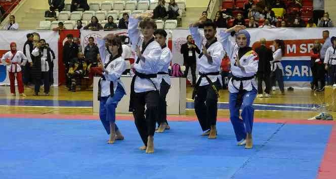 Türkiye Tekvando Poomsae Şampiyonası Isparta’da devam ediyor