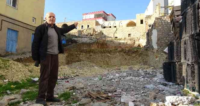500 yılık konak beton binalar arasında kayboluyor