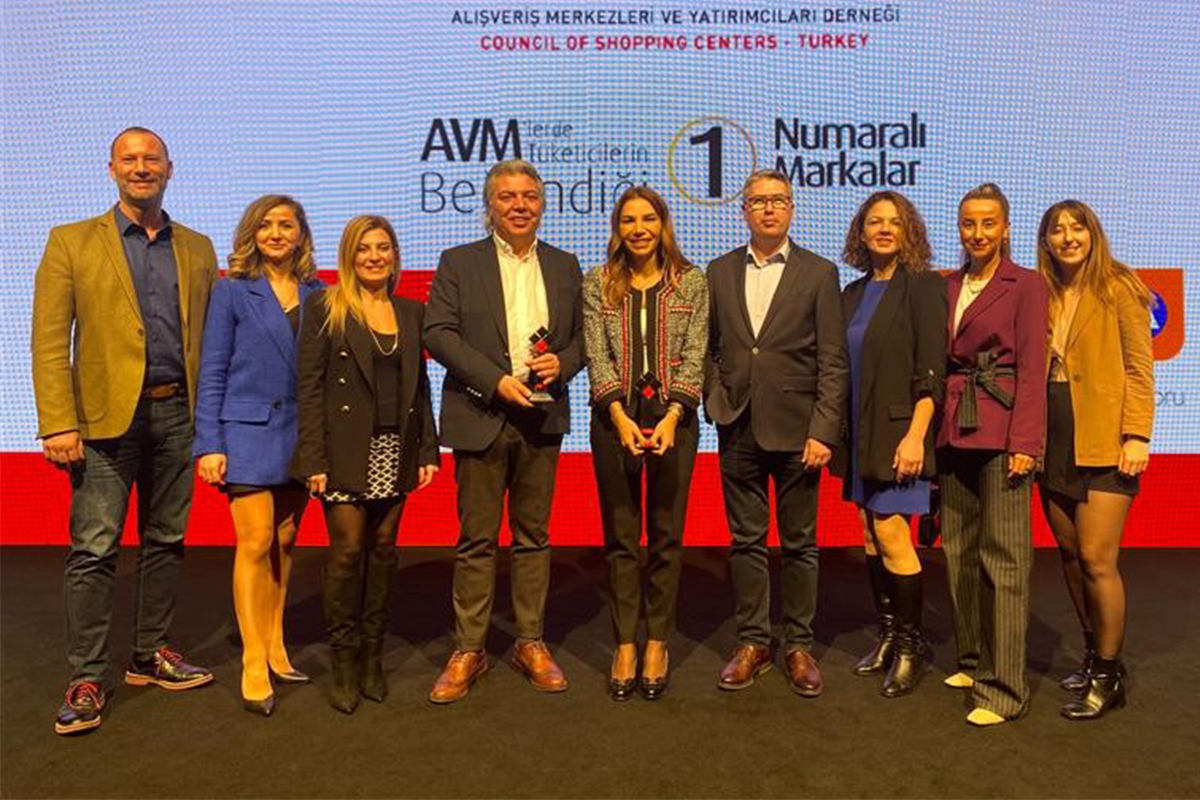 Teknosa tüketici oylarıyla yine birinci seçildi