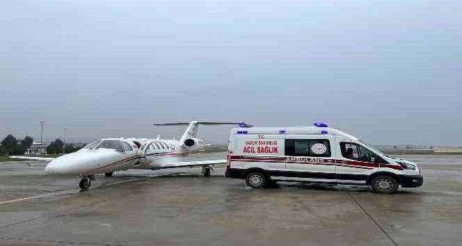 Kalp hastası iki günlük bebek ambulans uçakla Konya’ya gönderildi