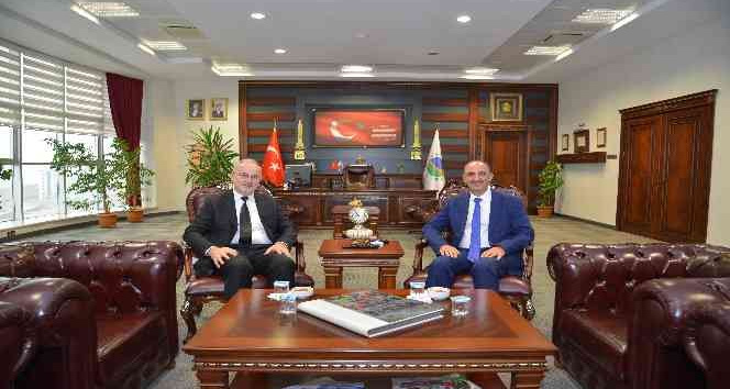 KAEÜ’de ’Liderlik ve Yöneticilik’ eğitimi verildi