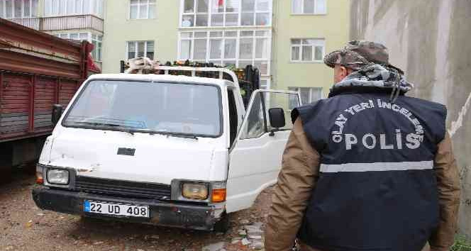 Pazarcı esnafının kamyonetlerinin akülerini tam 11 kez çaldılar