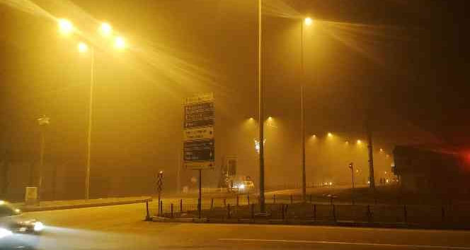 Iğdır’da sis nedeniyle görüş mesafesi düştü