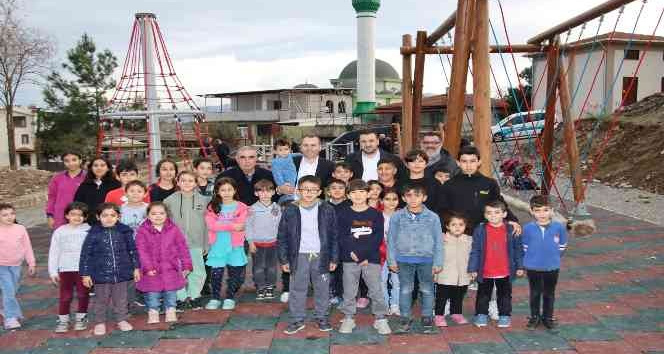 Tutuk’tan yeni çocuk parklarında inceleme