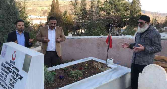 Kayseri şehitleri mezarları başında anıldı