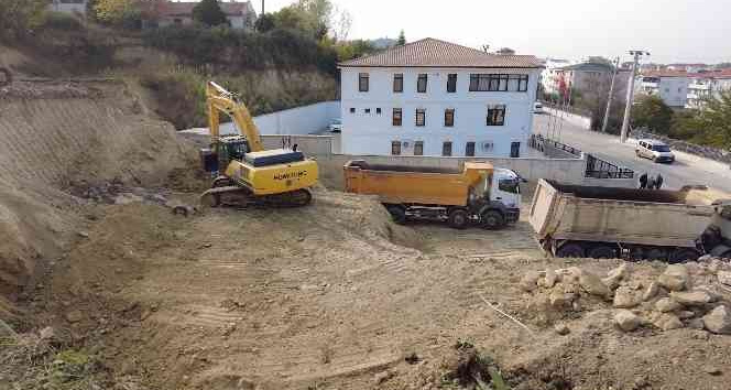 Altınova’da eğitim kalitesi yeni yatırımlarla artıyor