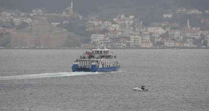 Gökçeada ve Bozcaada’ya feribot seferlerine 2 gün fırtına engeli