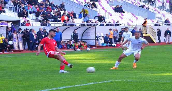 TFF 3. Lig: Orduspor 1967: 3 - Karaman Futbol Kulübü: 2