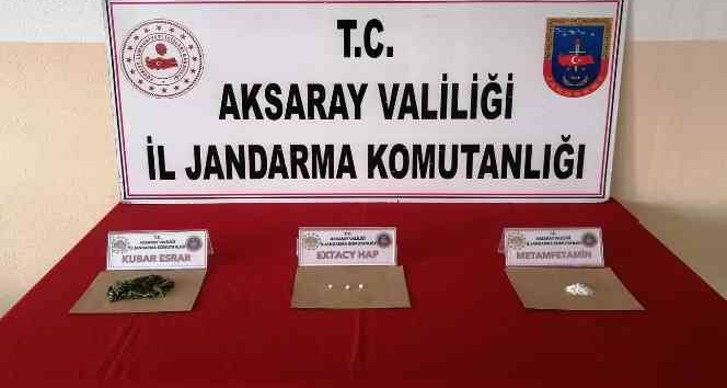 Jandarmadan uyuşturucu operasyonu: 1 gözaltı