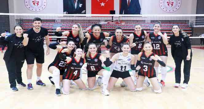 Çiftlikköy Sultanları ilk galibiyetini Havran’a karşı aldı