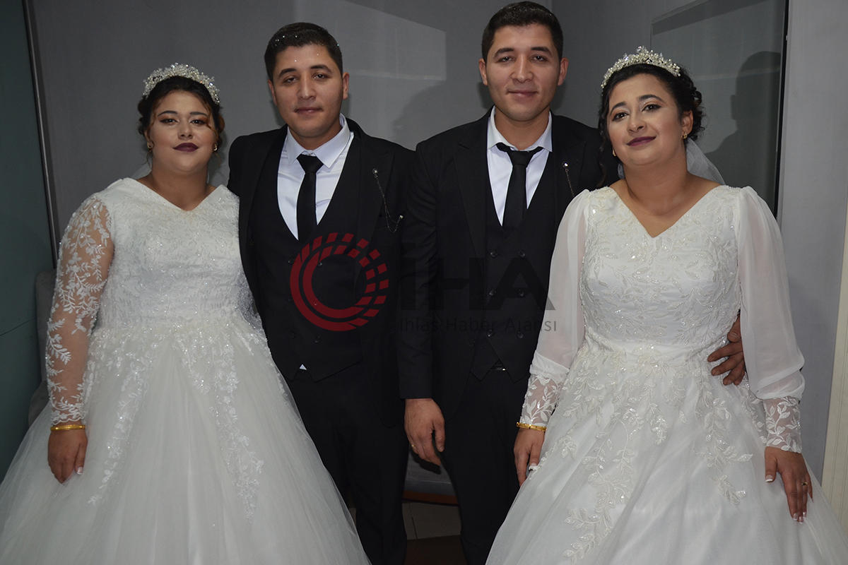 Beraber geldikleri dünyada, beraber dünya evine girdiler