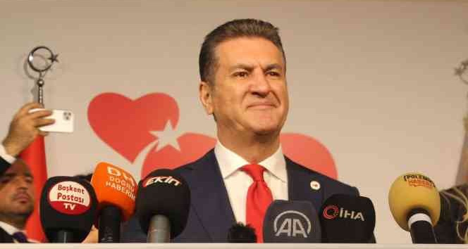 TDP lideri Sarıgül: “Bir başka siyasi, bir başka partiyi popülist politika yaparak dışarıdan yönetmeye kalkmamalıdır”