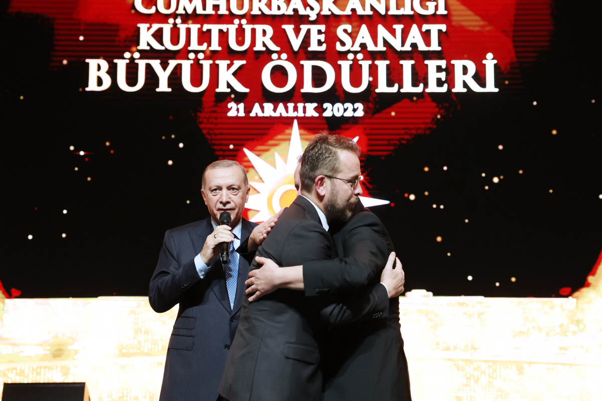 Cumhurbaşkanı Erdoğan, Akkor kardeşleri barıştırdı