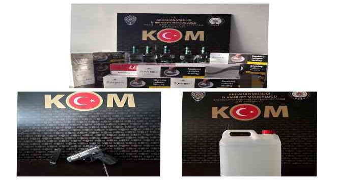 Ardahan’da kaçak sigara ve içki operasyonu