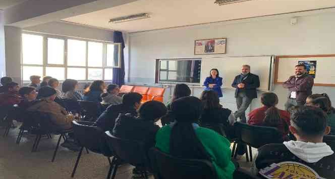 Mardian Mall’dan öğrencilere seminer