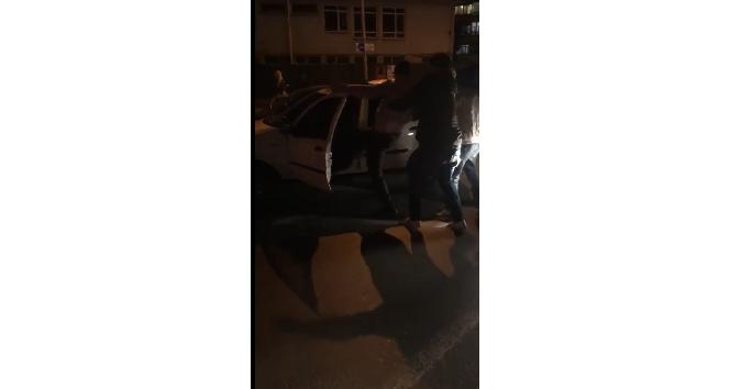 Yalova’da kaza sonrası tekme ve yumruklar havada uçuştu