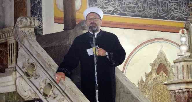 Diyanet İşleri Başkanı Ali Erbaş’tan cuma hutbesinde yılbaşı vurgusu