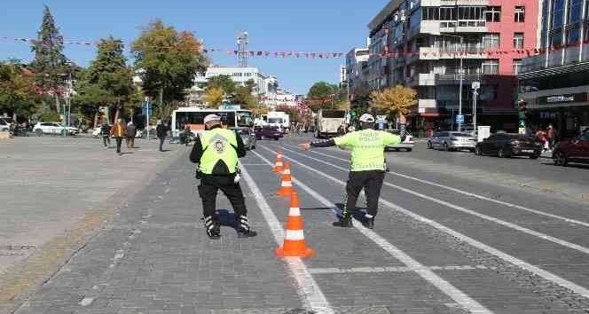 Uşak’ta bin 65 sürücüye para cezası kesildi