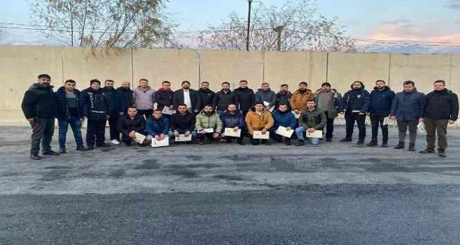 İlçelerde görev yapan polislere uyuşturucuyla mücadele eğitimi