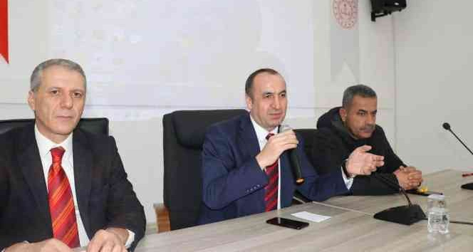 Bingöl’de muhtarlarla ’Erken Uyarı ve Takip Sistemi’ toplantısı yapıldı