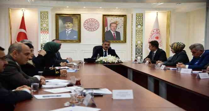 Vali Tuncay Akkoyun: “Kadına karşı şiddete tolerans göstermemiz mümkün değil”