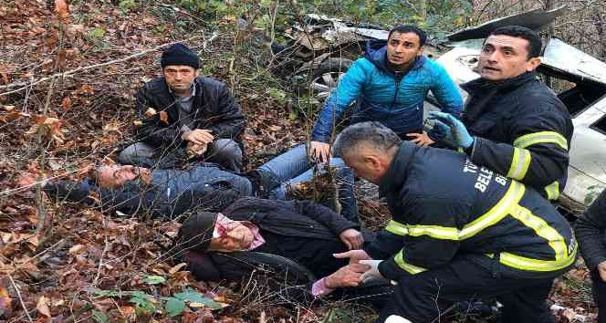 Tokat’ta otomobil uçuruma devrildi, yaralılar güçlükle kurtarıldı