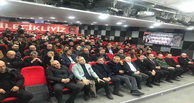 Bilecikspor kongresinde gergin anlar