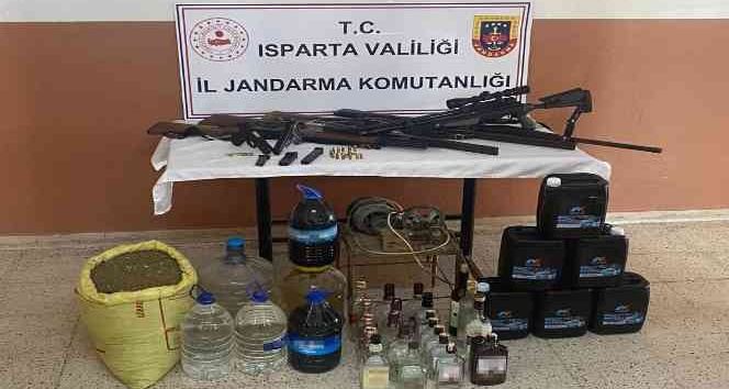 Isparta’da  kaçak içki operasyonlarında 1 şüpheli şahıs hakkında adli işlem başlatıldı