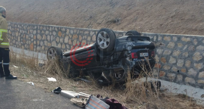 Takla atan otomobil şarampole devrildi: 1 ölü, 3 yaralı