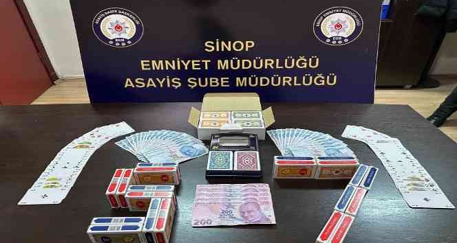 Sinop’ta kumar oynatılan mekana baskın