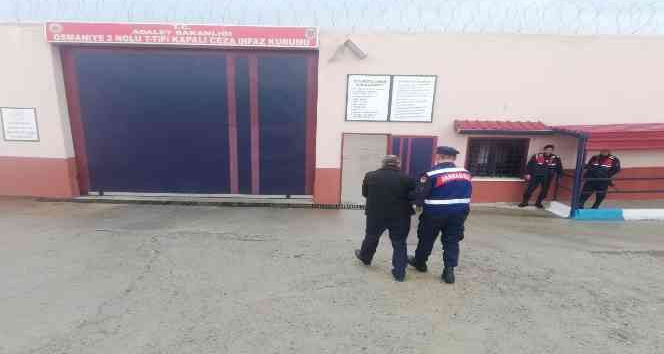 Osmaniye’de 4 yıl 3 ay hapis cezasıyla aranan hükümlü yakaladı