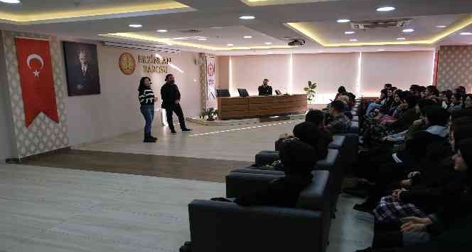 İmam Hatip Lisesi öğrencilerine kariyer söyleşisi