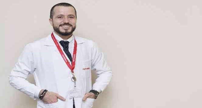 Ameliyat gerektirmeyen bel ağrısına 15 dakikada çözüm