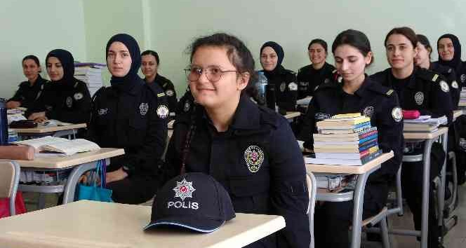Özel öğrencinin polislik hayali bir günlüğüne gerçek oldu