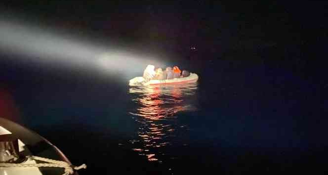 Ayvacık açıklarında 11 kaçak göçmen yakalandı