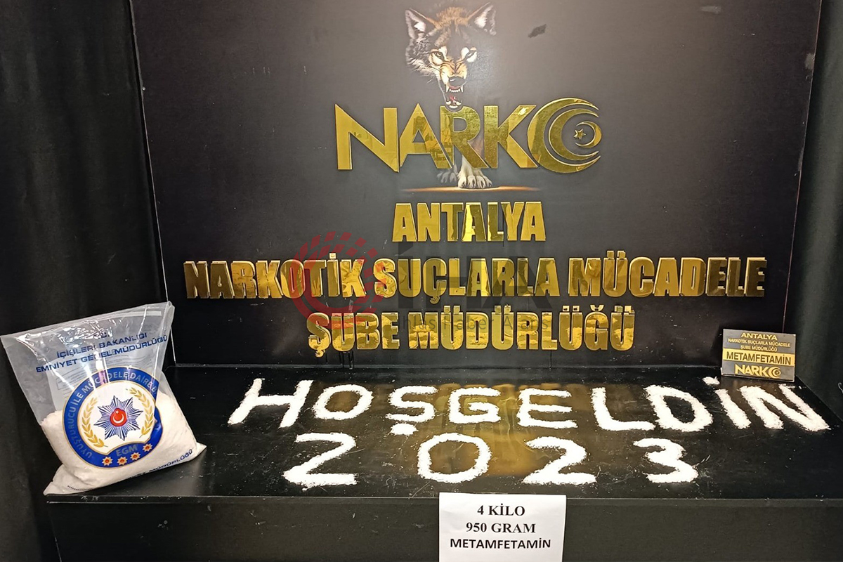 Mama kutusu içinde 5 kilogram uyuşturucu ele geçirildi