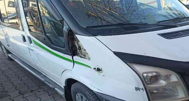 Ölümlü kaza yapıp kaçan sürücüyü kırık aynası ele verdi