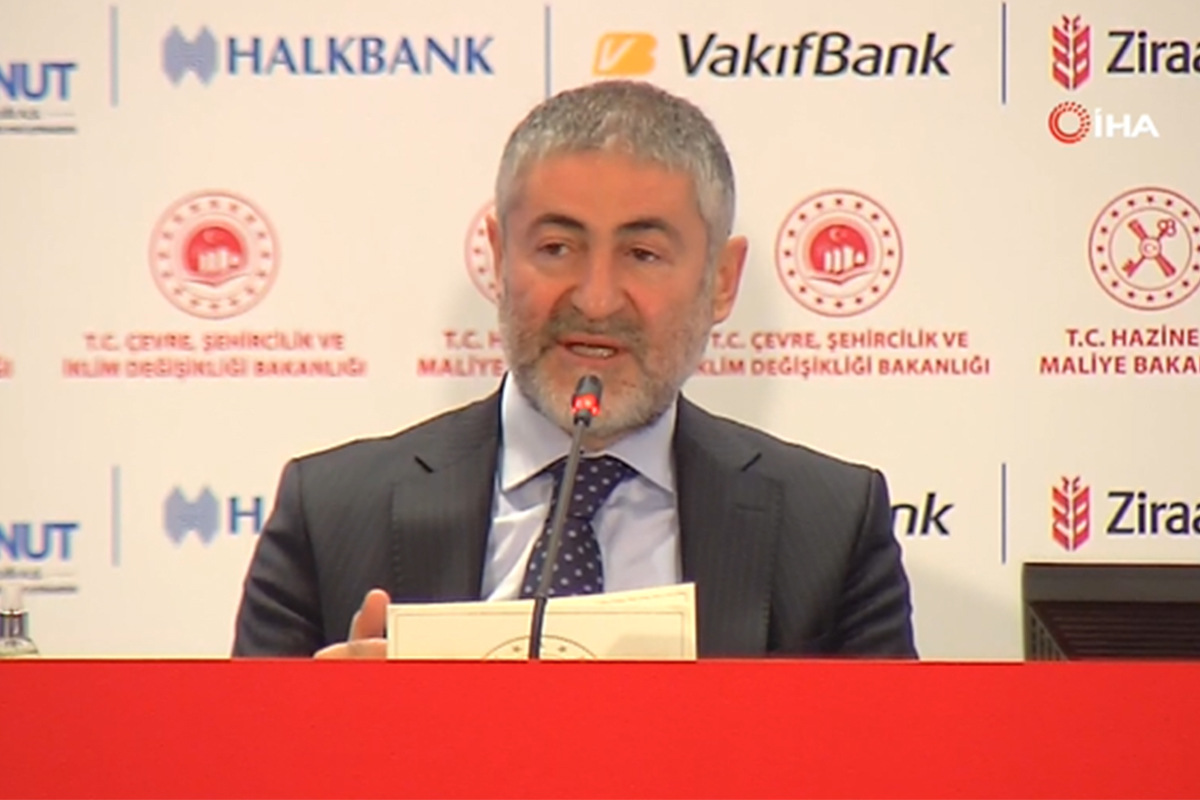 Bakan Nebati: 'Piyasa gerçekleri dışındaki fiyatlamalara müsamaha göstermeyeceğiz'
