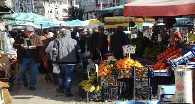 Ordu’da semt pazarlarında yoğunluk