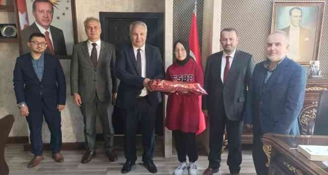 Liseler arası Mevlana Şiir Yarışmasında Ereğli’ye birincilik
