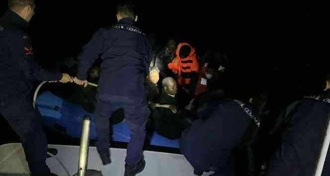 Ayvacık açıklarında 46 kaçak göçmen yakalandı