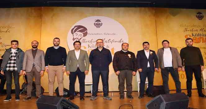 Yalova’da İbrahim Sadri sunumuyla Arif Nihat Asya anıldı