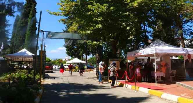 Yalova Belediyesi 2022’de bin 512 cenaze hizmeti verdi