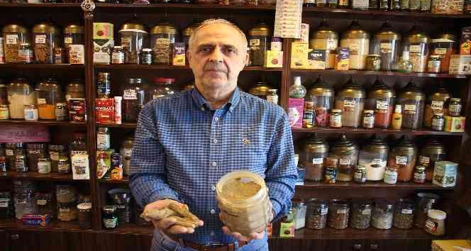 Yeryüzünün en güçlü antibiyotiği ’udi hindi’ vatandaşları hastalıklara karşı koruyor