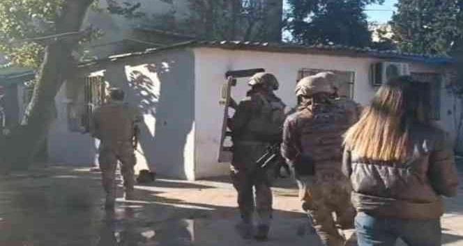 Osmaniye’de uyuşturucu operasyonu: 5 gözaltı