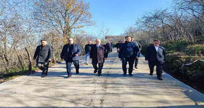 Başkan Tavlı: “Beton yol ihtiyaçlarını aciliyet sırasına göre çözüme kavuşturuyoruz”